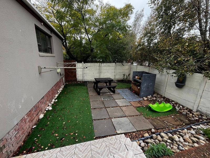 To Let 3 Bedroom Property for Rent in Durbanville Western Cape